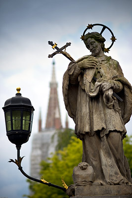 Bruges Statue