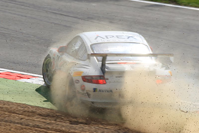 Porsche GT3 Spins at Brands Hatch